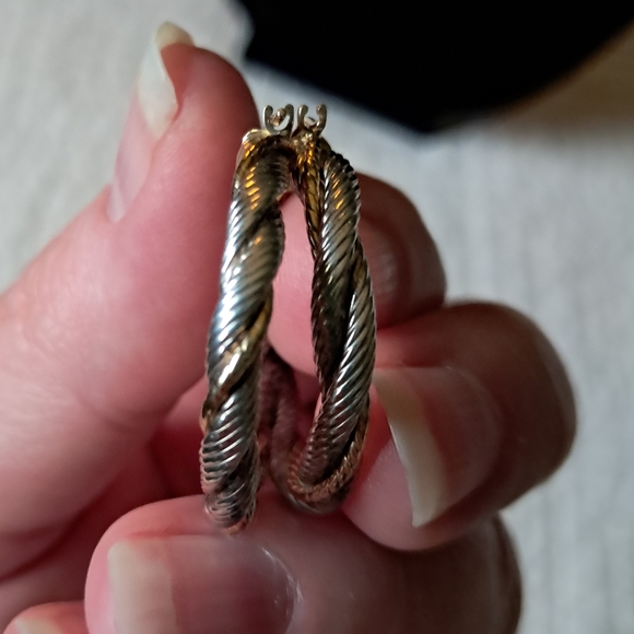 14kt Yellow Gold Sterling Silver Allison Daniel 1" Hoop Earrings - Picture 5 of 11